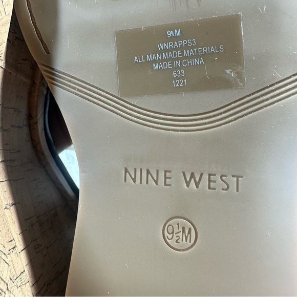 New Nine West Rapps 3 Black Cork Wedge Chunky Sandals #859 - Picture 11 of 12